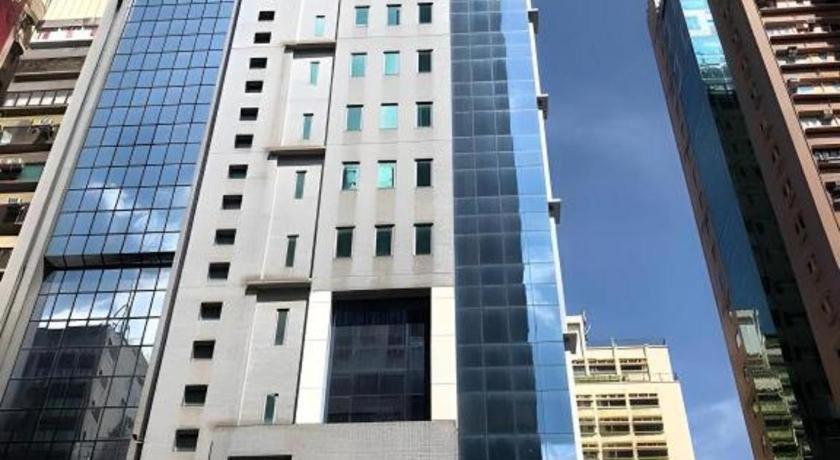 Metro Winner Hotel 3*
